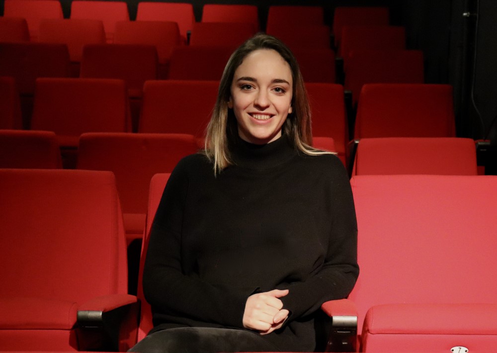 Mahlia Theismann in a theatre