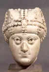 statue head