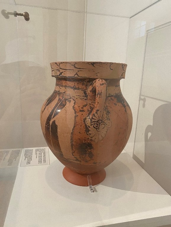 Attic Red Amphora, 5th Century BC. The departure of Triptolemos (side) with Demeter and Kore.