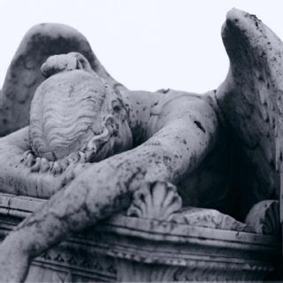 grieving-angel-statue.jpeg