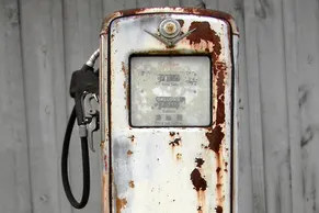 pump_station_rusted_893111_o.jpg