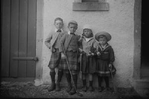 Victorian Children 1890s (from East Lothian Museum)