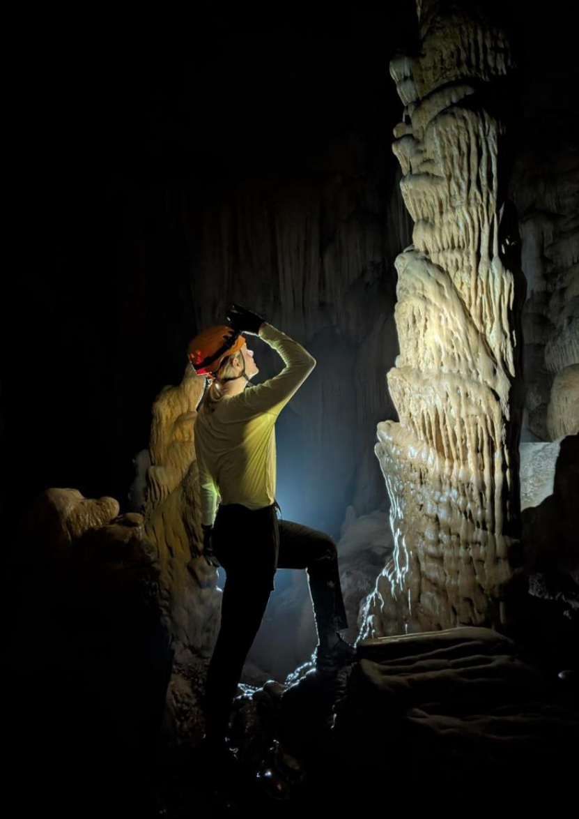 dyt cave