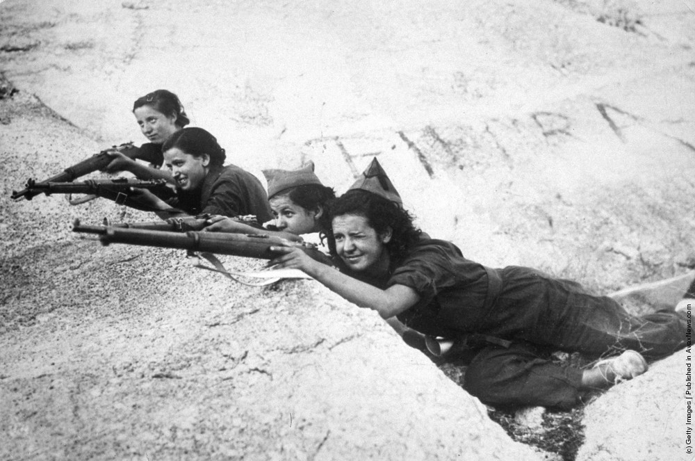 Women Soldiers in Spanish Civil War Fighting the Falangists (wikipedia)