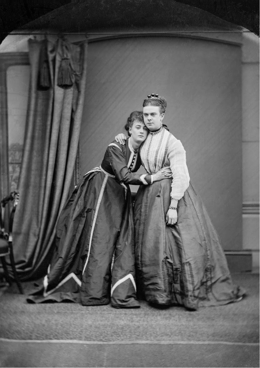 Stella and Fanny