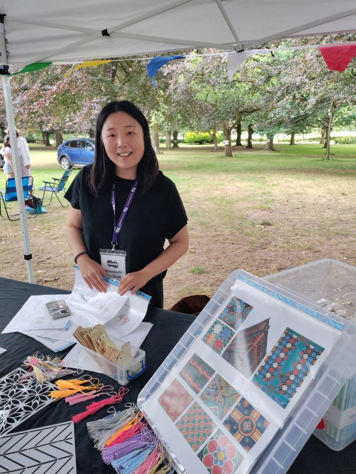 Yoosun Ko at the booknic stall