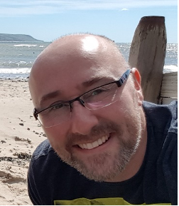 Dr Tim Knowles