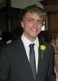 Oliver Newth Oliver Newth