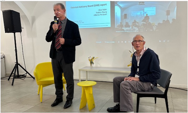 Professor Dimitrios Savvas introducing Clive Rahn at the beginning of my presentation on behalf of the EAB