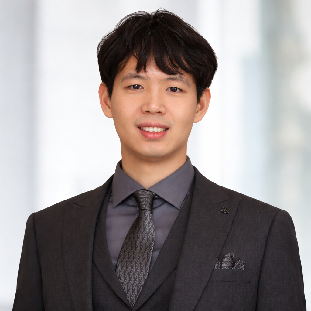 This is a photo of Yiming Ma