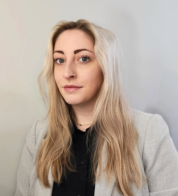 Dr Imogen Wells