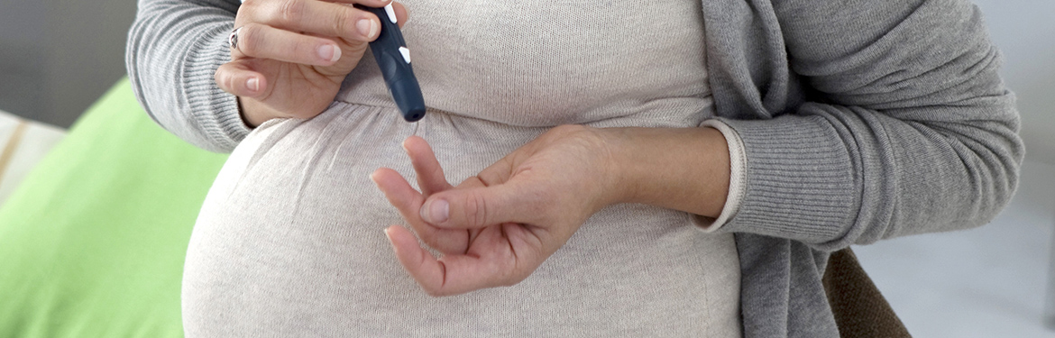 pregnant woman with diabetes