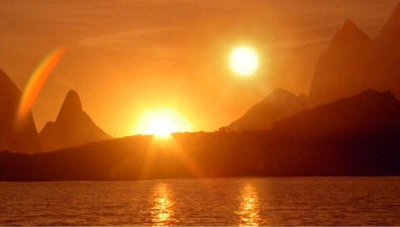 Circumbinary planet Risa in Star Trek Enterprise.