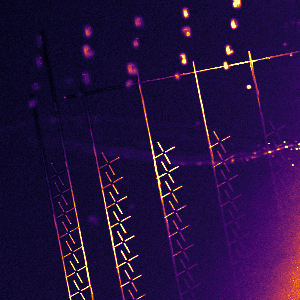 Laser written electrodes in a diamond (taken using a confocal microscope)
