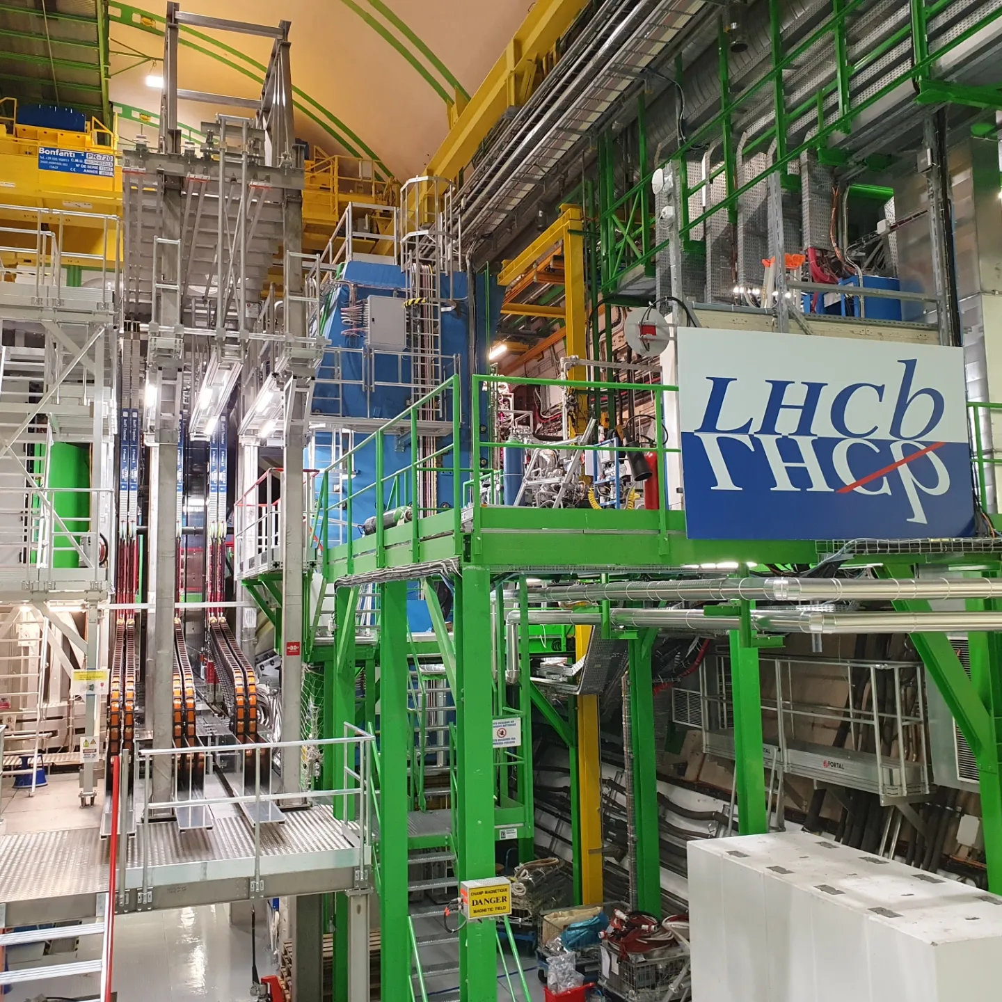 The LHCb!