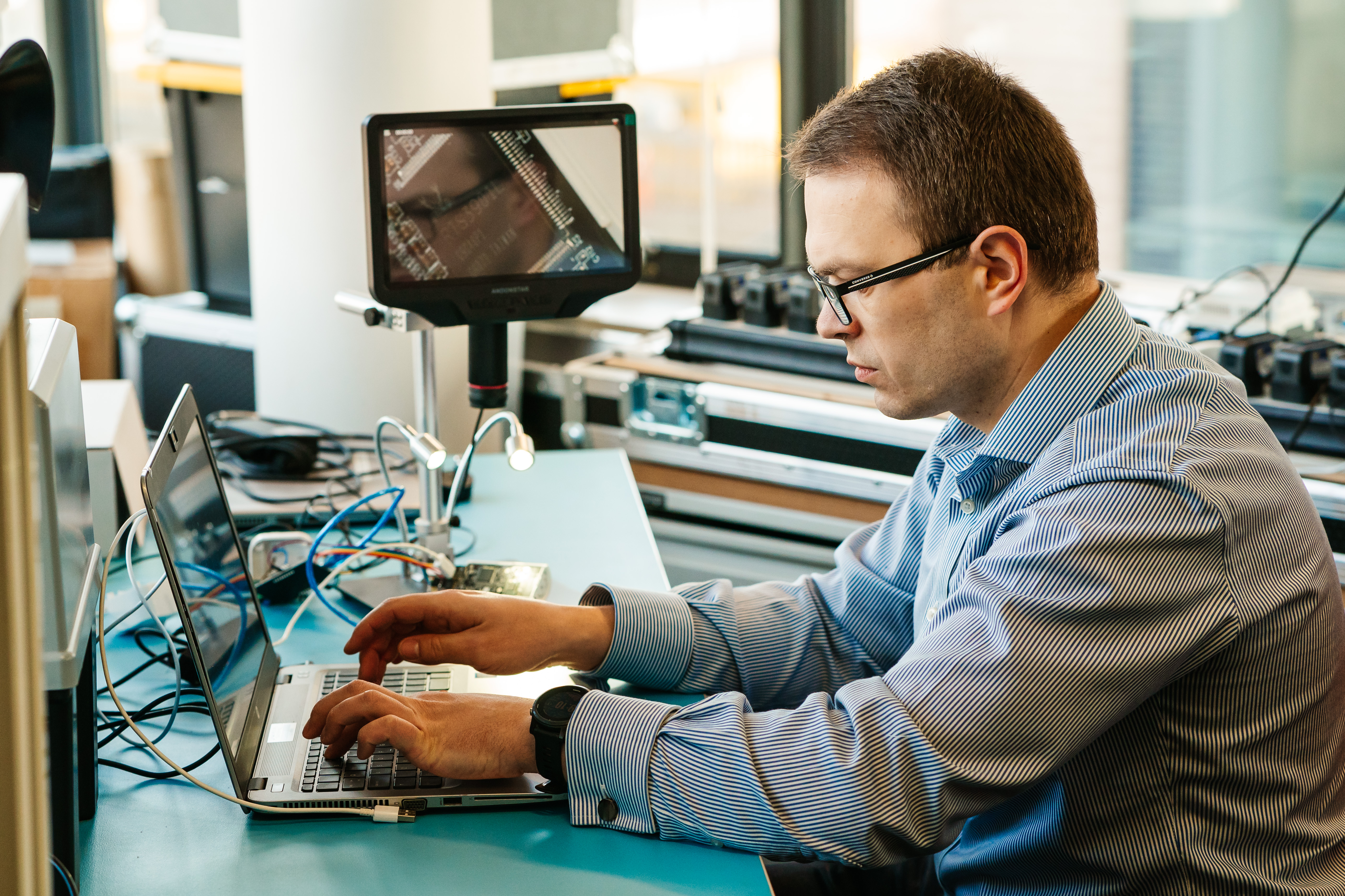 Engineer in IoTSETEC lab