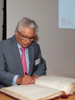 Lord Bhattacharyya signs Royal Society charter