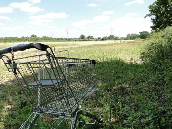 An abandoned shopping trolley