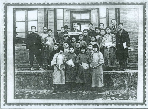 photo_-_l._faucett_in_china_1920s.jpg