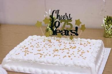 75th anniversary cake