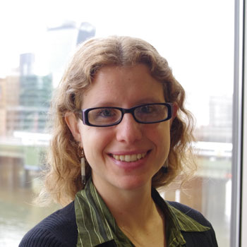 headshot photo of Cecilia