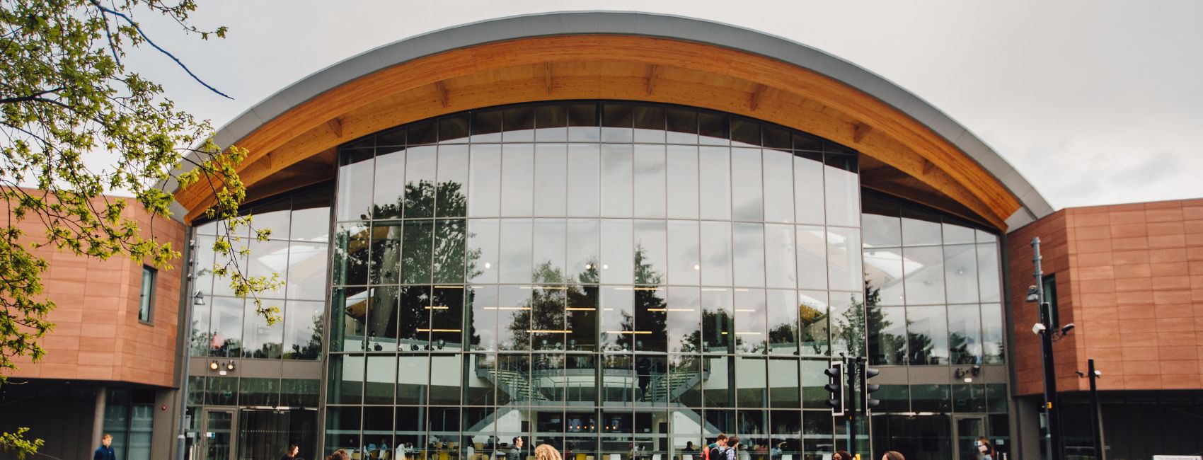 Image of the Oculus building