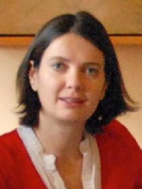 Caroline Kuzemko (2)
