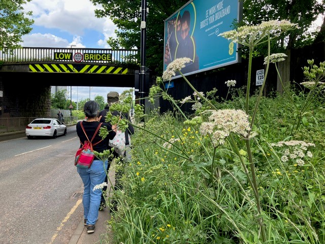 Sensing walk, Holyhead Road (Coventry), Photo by Janet Vaughan for AI in the street (2024)