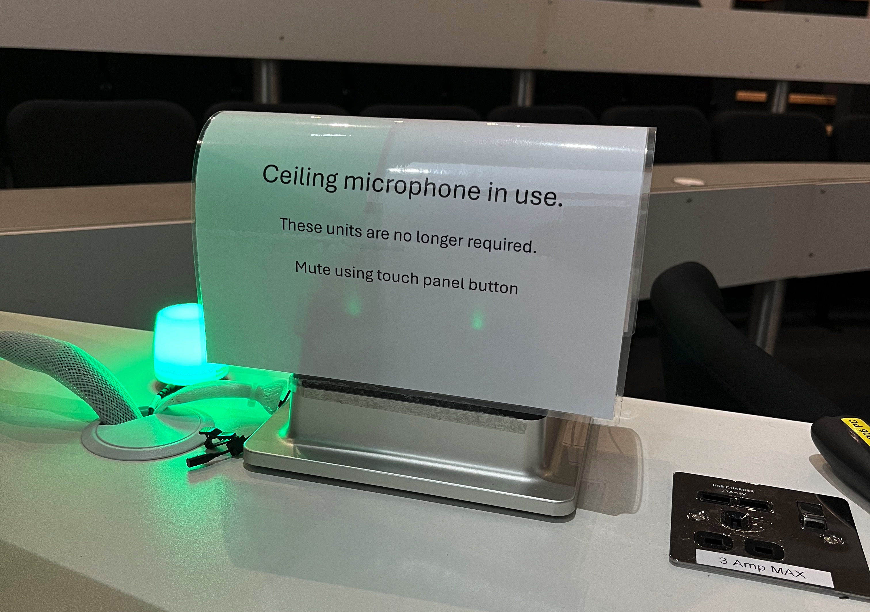 Picture of a sign on the lectern