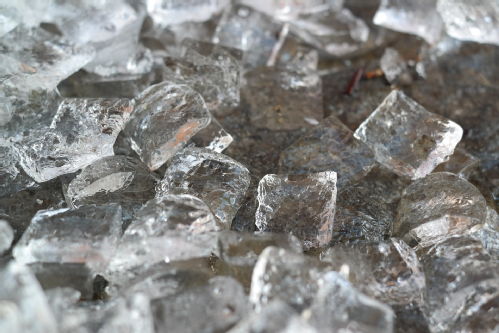 ice-cubes-1194502_1920.jpg