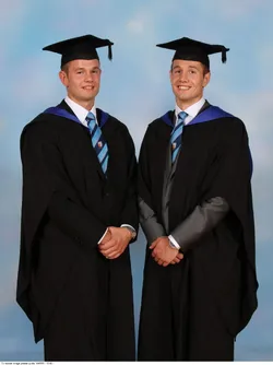 Arrowsmith twins