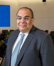 Dr. Mahmoud Mohieldin