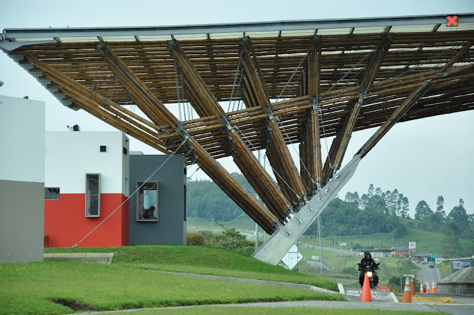 tollbooth-in-colombia-dr-david-trujillo-university-of-warwick