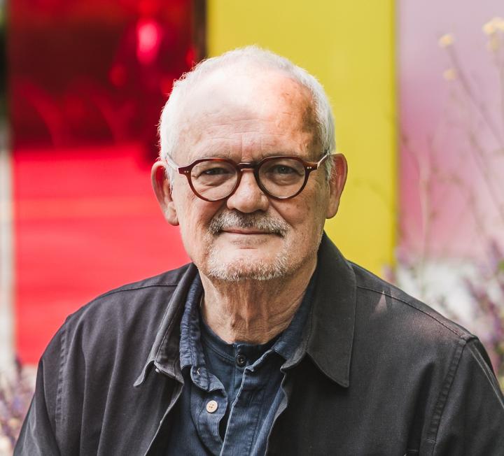 Headshot of Professor Jonothan Neelands