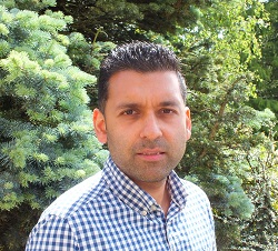 Dr Anil Awesti