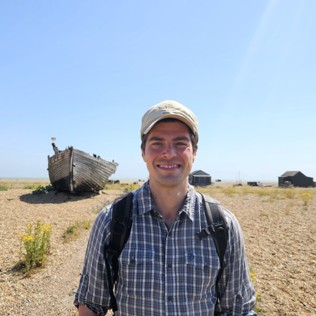 Portrait of Dr Derin Kent