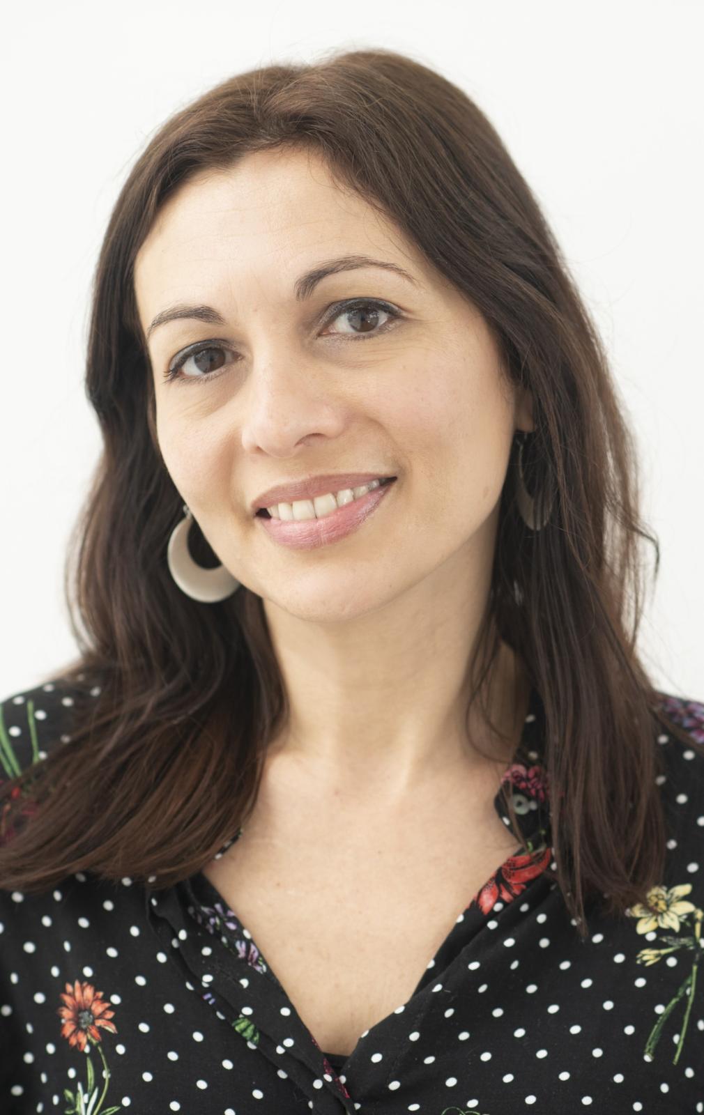 Portrait of Dr Marina Mendonça