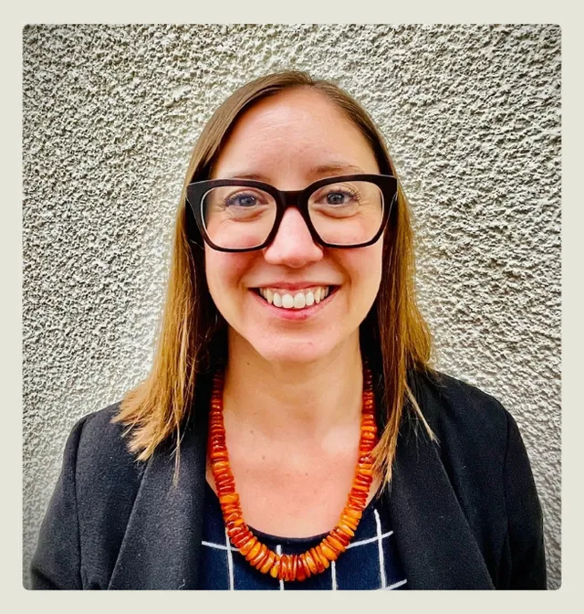 Dr Rebecca Edwards