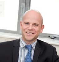 Dr Tom  Barber