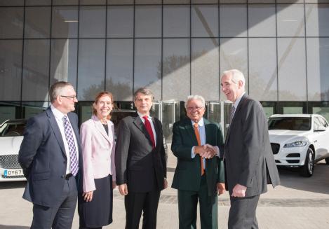 R to L: Leo Quinn Balfour Beatty Group Chief Executive; Professor Lord Bhattacharyya WMG; Professor Dr Speth CEO Jaguar Land Rover; Rosie Drinkwater University of Warwick and John O'Connor, TMETC