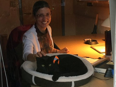Rolf the campus cat with Dr Claudia Rei