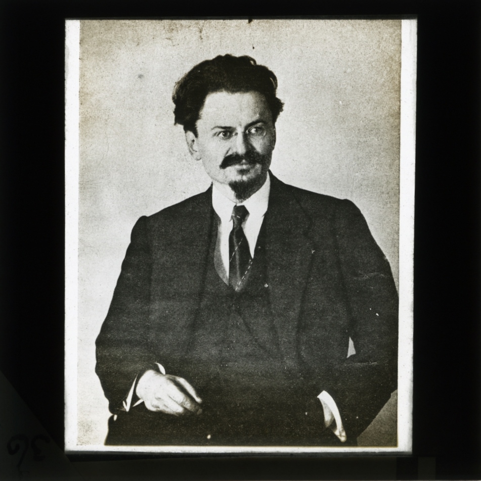 Leon Trotsky, the man without a country