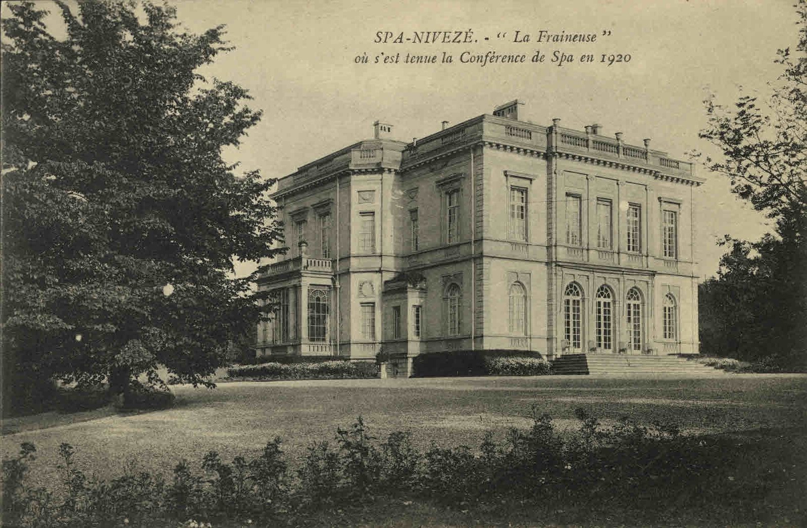 Postcard of La Fraineuse, venue of the Spa conference, 1920
