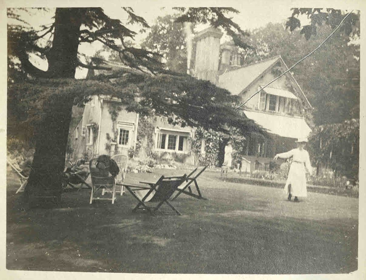 The Cottage in the Park, Ashtead, 1917