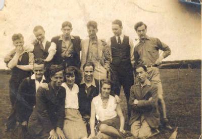 The 19-year-old Jack Jones with friends at a Socialist Youth Camp on the Wirral, 1932
