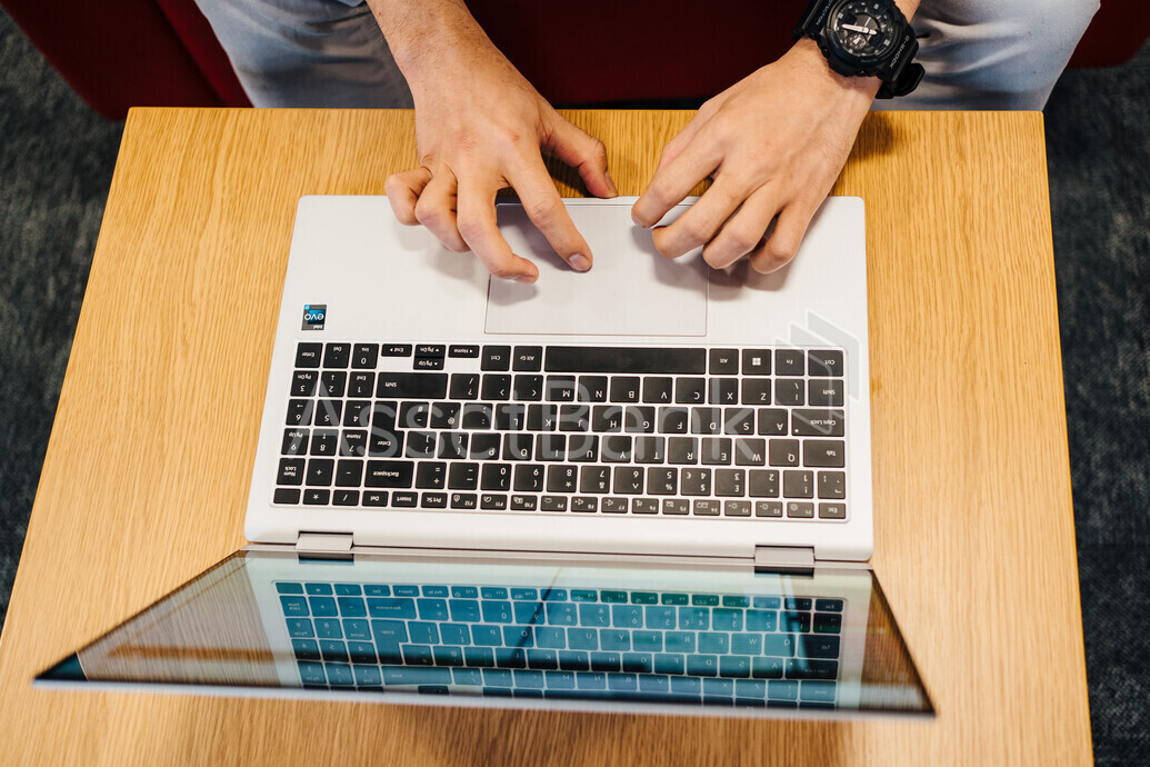 laptop