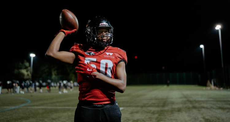 Joshua Ogbonna playing american football