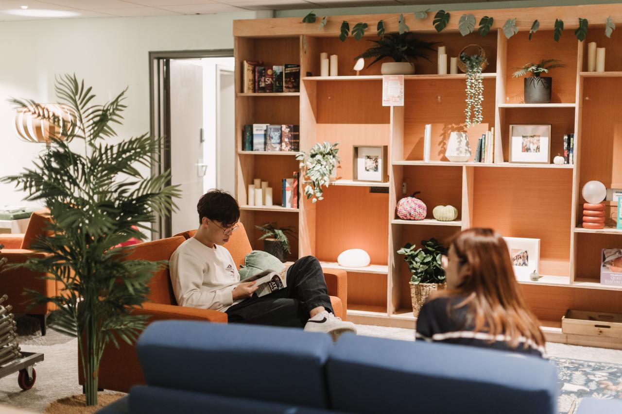 Chilling in the Nook, Easter Vacation