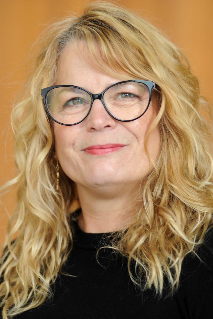 Karen Baxter