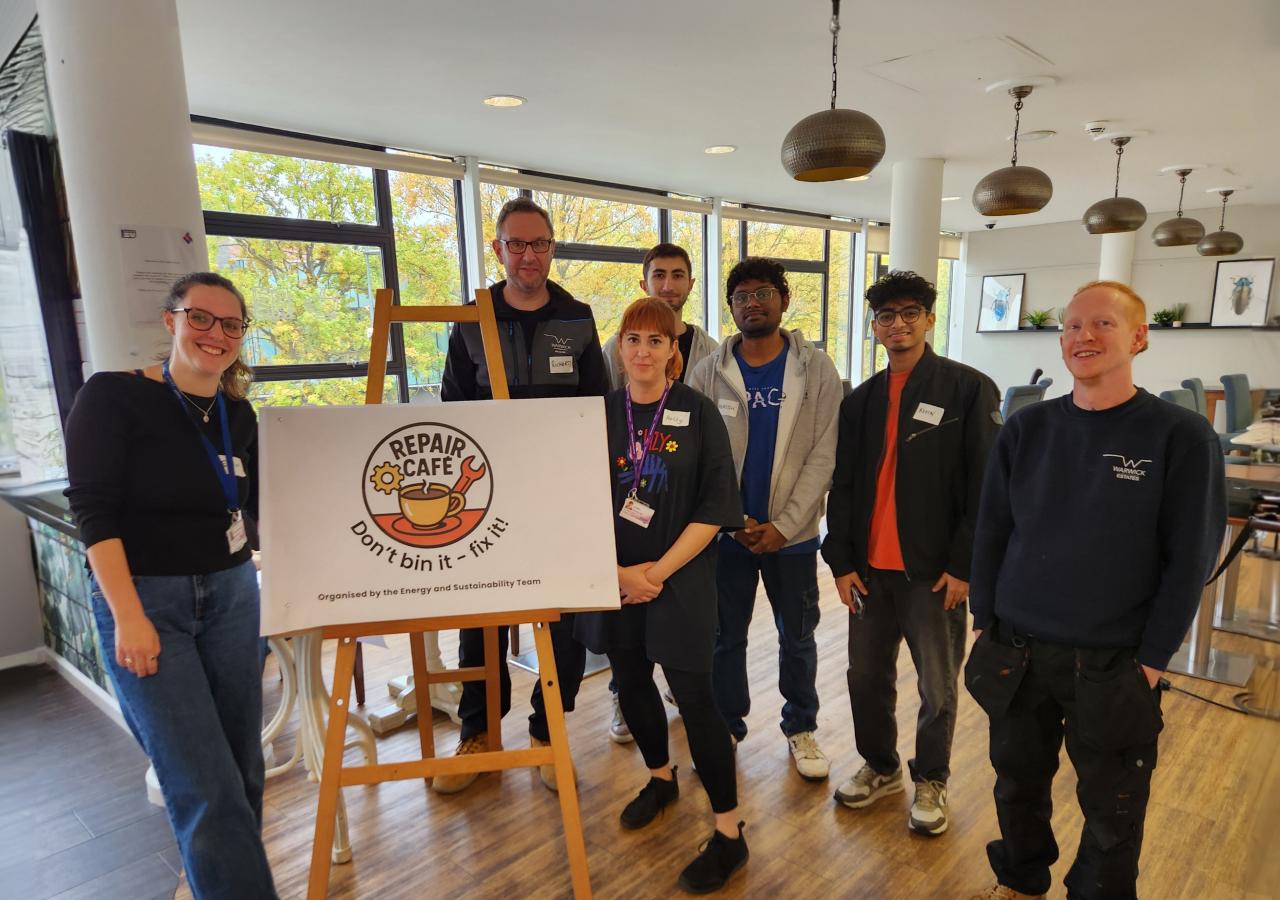 Repair Café volunteers